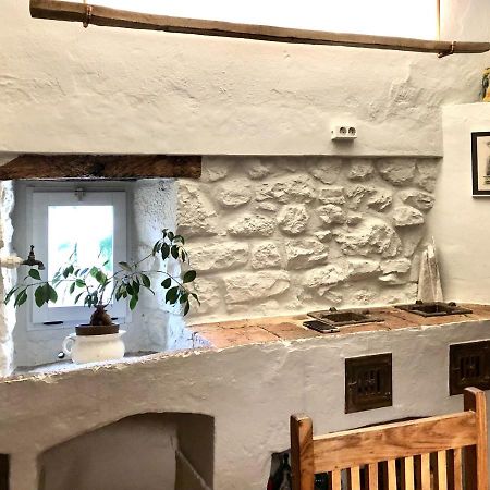 El Castell De Seguero Appartement Beuda Buitenkant foto